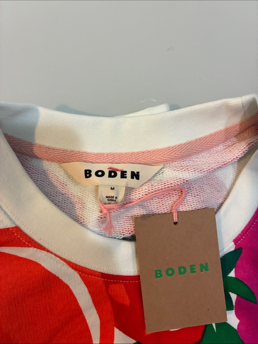 NWT Fruit Print Crewneck cotton Sweatshirt/top Boden colors pop! - Picture 6 of 6